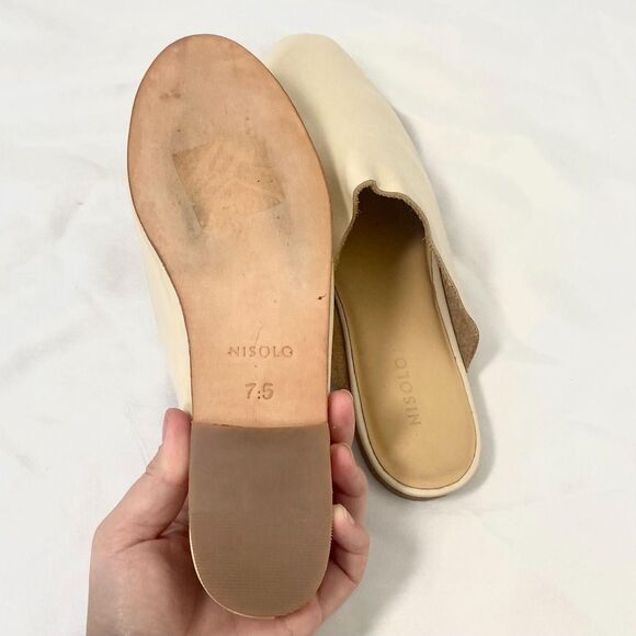 Nisolo Preppy Minimalist Leather Slip On Loafers Model Lima Color Bone US 7.5 - Picture 7 of 7